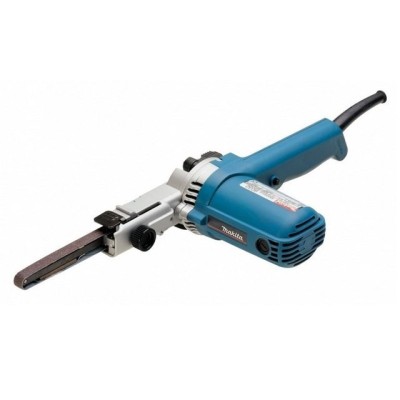 Ленточная шлифмашина MAKITA 9032 в кор. Ленточная шлифмашина MAKITA 9032 в кор.