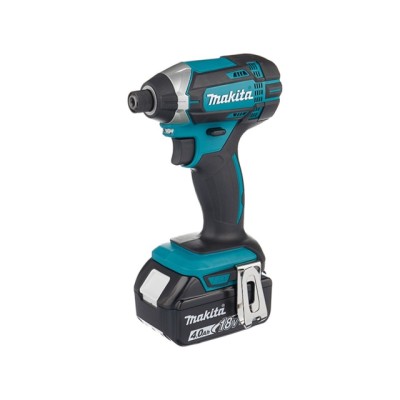 Аккум. шуруповерт MAKITA LXT DTD 152 RME в чем. Аккум. шуруповерт MAKITA LXT DTD 152 RME в чем.