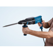 Перфоратор BULL BH 2602 в чем. Xcase 800 Вт, 3.0 Дж, 4 реж. + 2 зубила, 3 сверла, БЗП в комплекте