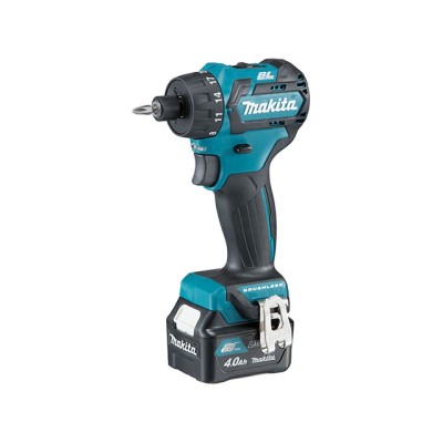 Аккум. шуруповерт MAKITA DF 032 DWME в чем. Аккум. шуруповерт MAKITA DF 032 DWME в чем.