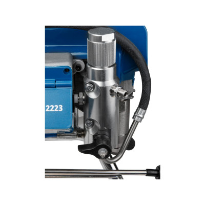 Безвоздушный окрасочный аппарат BULL BAS 2223 в кор. БЕСЩЕТ., 1300 Вт, 2,3 л/мин, 220 Бар Безвоздушный окрасочный аппарат BULL BAS 2223 в кор. БЕСЩЕТ., 1300 Вт, 2,3 л/мин, 220 Бар