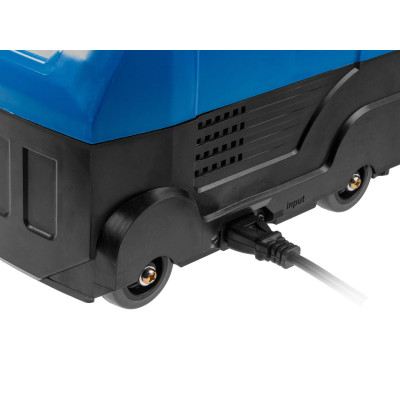 Пылесос BULL AS 4001 + аксессуары 1250 Вт, 38 л, 4м кабель, 4м шланг Пылесос BULL AS 4001 + аксессуары 1250 Вт, 38 л, 4м кабель, 4м шланг