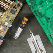 Припой Sn60Pb40, D 1 мм, 17 г, в пластмассовой тубе Sparta