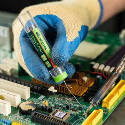 Припой с канифолью, D 1 мм, 10 г, POS61, в пластмассовой тубе Сибртех Припой с канифолью, D 1 мм, 10 г, POS61, в пластмассовой тубе Сибртех