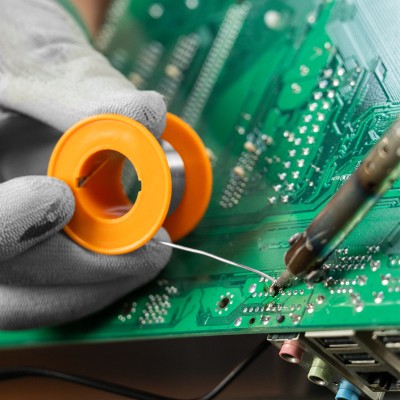 Припой Sn60Pb40, D 1 мм, 25 г, на пластмассовой катушке Sparta Припой Sn60Pb40, D 1 мм, 25 г, на пластмассовой катушке Sparta