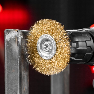 Набор щеток для дрели, 6 шт, 5 плоских 40-50-65-75-100 мм + 1 "чашка" 50 мм, со шпильками Matrix Набор щеток для дрели, 6 шт, 5 плоских 40-50-65-75-100 мм + 1 "чашка" 50 мм, со шпильками Matrix