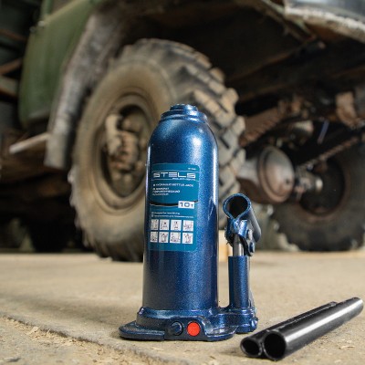 Домкрат гидравлический бутылочный, 10 т, h подъема 222-447 мм Stels Домкрат гидравлический бутылочный, 10 т, h подъема 222-447 мм Stels