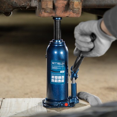 Домкрат гидравлический бутылочный, 10 т, h подъема 222-447 мм Stels Домкрат гидравлический бутылочный, 10 т, h подъема 222-447 мм Stels