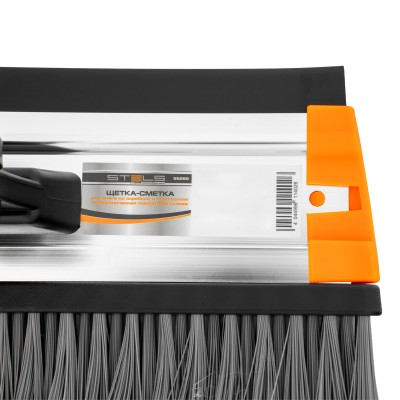 Щетка-сметка для снега со скребком и водосгоном, телескопическая, поворотная голова Stels Щетка-сметка для снега со скребком и водосгоном, телескопическая, поворотная голова Stels