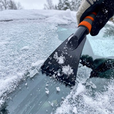 Щетка-сметка для снега со скребком 580 мм Stels Щетка-сметка для снега со скребком 580 мм Stels