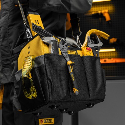 Переноска для инструмента, 260х240х300 мм, 22 кармана, наплечный ремень Denzel Переноска для инструмента, 260х240х300 мм, 22 кармана, наплечный ремень Denzel