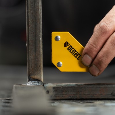 Набор из 4 магнитных фиксаторов для сварочных работ Denzel Набор из 4 магнитных фиксаторов для сварочных работ Denzel