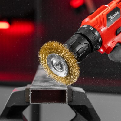 Набор щеток для дрели, 5 шт, 2 плоские, 50-75 мм, 3 "чашки", 25-50-75 мм, со шпильками Matrix Набор щеток для дрели, 5 шт, 2 плоские, 50-75 мм, 3 "чашки", 25-50-75 мм, со шпильками Matrix