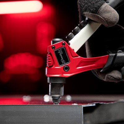 Заклепочник литой, 200 мм, заклепки 2.4-3.2-4.0-4.8 мм, Pro Matrix Заклепочник литой, 200 мм, заклепки 2.4-3.2-4.0-4.8 мм, Pro Matrix