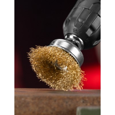 Щетка для дрели, 50 мм, "чашка" со шпилькой, латунированная витая проволока Matrix Щетка для дрели, 50 мм, "чашка" со шпилькой, латунированная витая проволока Matrix