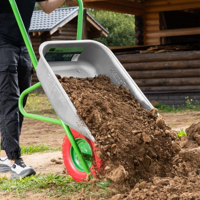 Тачка садово-строительная с PU колесом, грузоподъемность 180 кг, объем 90 л Сибртех Тачка садово-строительная с PU колесом, грузоподъемность 180 кг, объем 90 л Сибртех