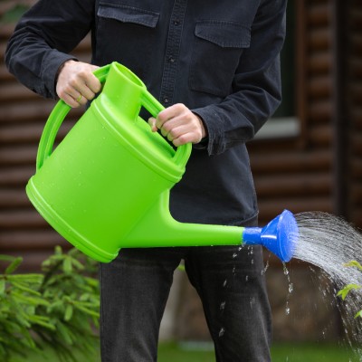 Лейка садовая, 10 л, с горловиной, пластмассовая Сибртех Лейка садовая, 10 л, с горловиной, пластмассовая Сибртех