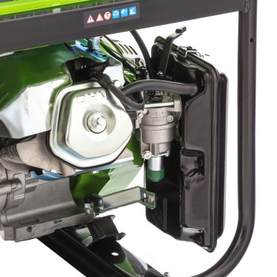 Генератор бензиновый БС-8000, 6,6 кВт, 230В, четырехтактный, 25 л, ручной стартер Сибртех Генератор бензиновый БС-8000, 6,6 кВт, 230В, четырехтактный, 25 л, ручной стартер Сибртех