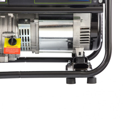 Генератор бензиновый БС-6500, 5.5 кВт, 230В, четырехтактный, 25 л, ручной стартер Сибртех Генератор бензиновый БС-6500, 5.5 кВт, 230В, четырехтактный, 25 л, ручной стартер Сибртех