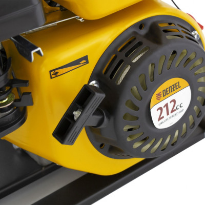 Мотопомпа бензиновая для чистой воды PX-80, 7 л.с, 3", 1000 л/мин, глубина 8 м, напор 30 м Denzel Мотопомпа бензиновая для чистой воды PX-80, 7 л.с, 3", 1000 л/мин, глубина 8 м, напор 30 м Denzel