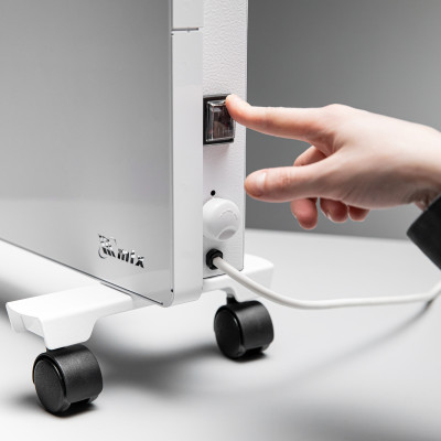 Конвектор электрический КМ-1500.2, 230 В, 1500 Вт, X-образный нагреватель, колеса, термостат // MTX Конвектор электрический КМ-1500.2, 230 В, 1500 Вт, X-образный нагреватель, колеса, термостат // MTX