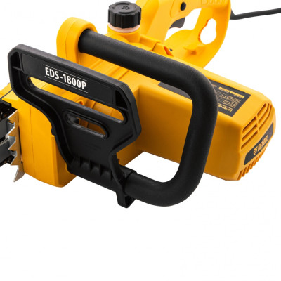 Пила цепная электрическая EDS-1800P, 1.8 кВт,поперечная, шина 40 см, шаг 3/8, паз 1.3 мм, 57 звеньев Denzel Пила цепная электрическая EDS-1800P, 1.8 кВт,поперечная, шина 40 см, шаг 3/8, паз 1.3 мм, 57 звеньев Denzel