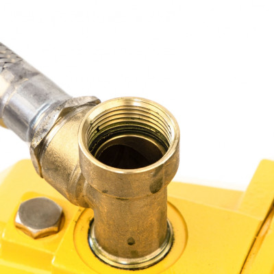 Насосная станция эжекторная PSD800C, 800 Вт, 2400 л/ч, ресивер 24 л, всасывание 20 м Denzel Насосная станция эжекторная PSD800C, 800 Вт, 2400 л/ч, ресивер 24 л, всасывание 20 м Denzel