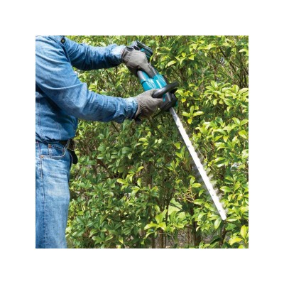 Аккум. кусторез MAKITA LXT DUH 606 RF в кор. Аккум. кусторез MAKITA LXT DUH 606 RF в кор.