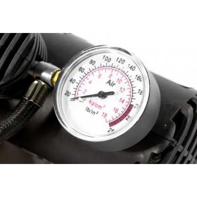 Компрессор автомобильный С-12, 12 В, 17 атм, 12 л/мин Sparta Компрессор автомобильный С-12, 12 В, 17 атм, 12 л/мин Sparta