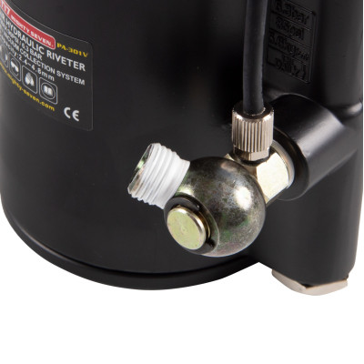 MIGHTY SEVEN Пневмогидравлический заклепочник для заклепок диаметром 2,4 до 4,8 мм, пневмоудержание заклепки MIGHTY SEVEN Пневмогидравлический заклепочник для заклепок диаметром 2,4 до 4,8 мм, пневмоудержание заклепки
