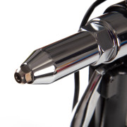 MIGHTY SEVEN Пневмогидравлический заклепочник для заклепок диаметром 2,4 до 4,8 мм, пневмоудержание заклепки