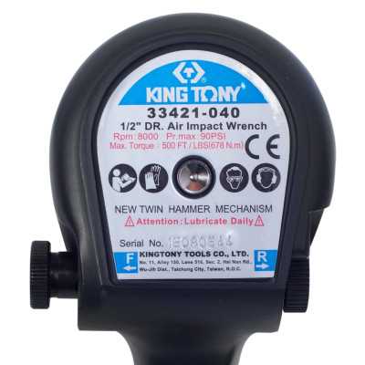 KING TONY Гайковерт пневматический ударный 1/2", 678 Hм, в комплекте 3 торцевые головки KING TONY Гайковерт пневматический ударный 1/2", 678 Hм, в комплекте 3 торцевые головки