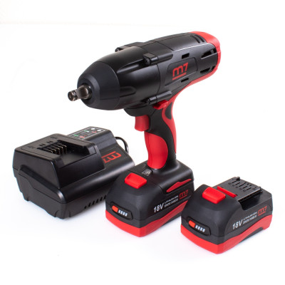 MIGHTY SEVEN Гайковерт аккумуляторный ударный 1/2", 1220 Нм, 18 В, 4 предмета, кейс MIGHTY SEVEN Гайковерт аккумуляторный ударный 1/2", 1220 Нм, 18 В, 4 предмета, кейс