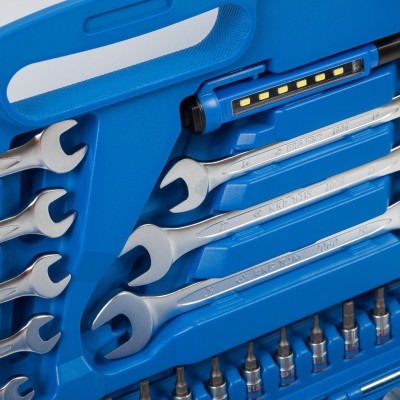 KING TONY Набор инструментов универсальный, 83 предмета KING TONY Набор инструментов универсальный, 83 предмета