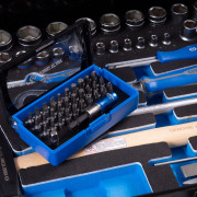 KING TONY Набор инструментов универсальный, пластиковый ящик, 112 предметов