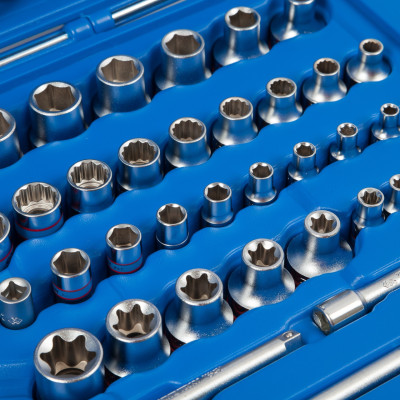 KING TONY Набор инструментов универсальный, 143 предмета KING TONY Набор инструментов универсальный, 143 предмета