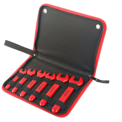 TOLSEN Набор инструментов диэлектрических, 6 предметов, в футляре на молнии TOLSEN Набор инструментов диэлектрических, 6 предметов, в футляре на молнии