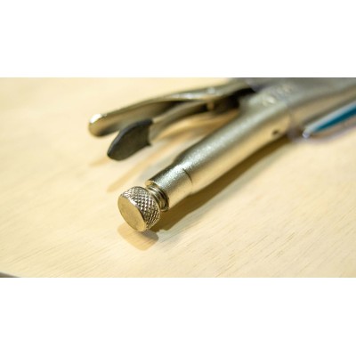 Зажим с фиксатором 250 мм TOTAL изогнутые губки THT191001 Зажим с фиксатором 250 мм TOTAL изогнутые губки THT191001