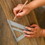 Угольник кровельный DEKO DKM180-255-180