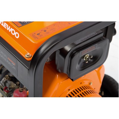 Генератор дизельный DAEWOO DDAE 9000DXE-3 Генератор дизельный DAEWOO DDAE 9000DXE-3