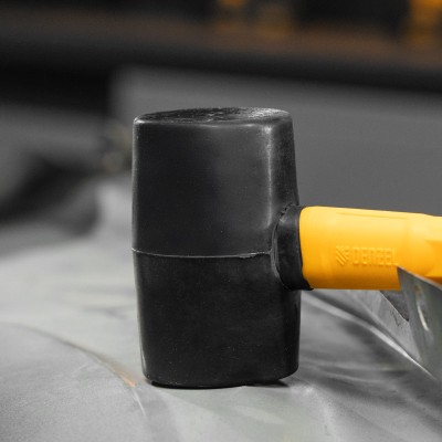 Киянка резиновая, 225 г, черная, фибергласовая рукоятка c TPR покрытием Denzel Киянка резиновая, 225 г, черная, фибергласовая рукоятка c TPR покрытием Denzel