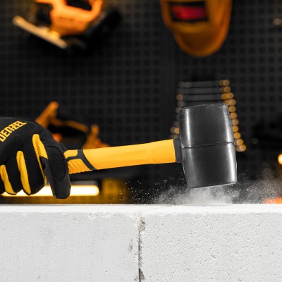 Киянка резиновая, 450 г, черная, фибергласовая рукоятка c TPR покрытием Denzel Киянка резиновая, 450 г, черная, фибергласовая рукоятка c TPR покрытием Denzel