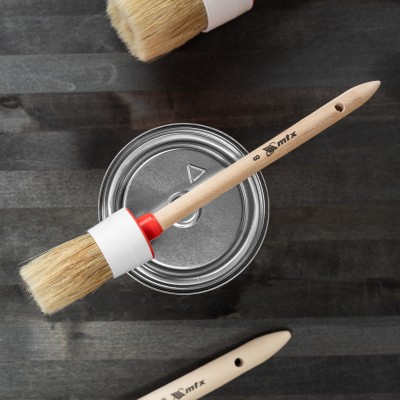 Кисть круглая № 8 (35 мм) натуральная щетина, деревянная ручка MTX Кисть круглая № 8 (35 мм) натуральная щетина, деревянная ручка MTX