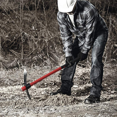 Кирка 1500 г, фибергласовая обрезиненная рукоятка 900 мм Matrix Кирка 1500 г, фибергласовая обрезиненная рукоятка 900 мм Matrix