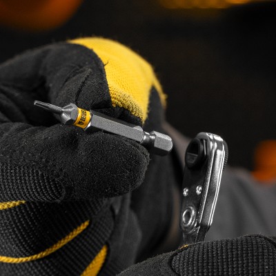 Бита TX 6х50, сталь S2, шестигранный профиль, 10 шт. Е 6,3 Denzel Бита TX 6х50, сталь S2, шестигранный профиль, 10 шт. Е 6,3 Denzel