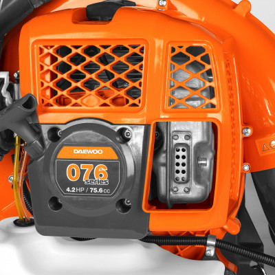 Воздуходувка ранцевая бензиновая DAEWOO DABL 760 Воздуходувка ранцевая бензиновая DAEWOO DABL 760