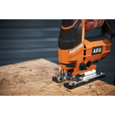 Лобзик AEG STEP100 X Лобзик AEG STEP100 X