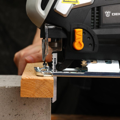 Набор пилок для лобзика по дереву DEKO JSB10 (10 шт) Набор пилок для лобзика по дереву DEKO JSB10 (10 шт)