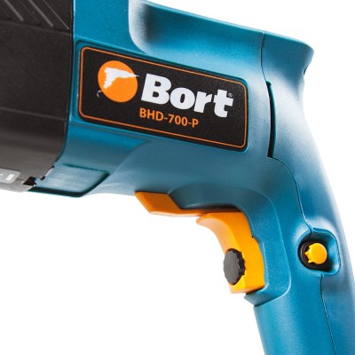 Перфоратор Bort BHD-700-P Перфоратор Bort BHD-700-P