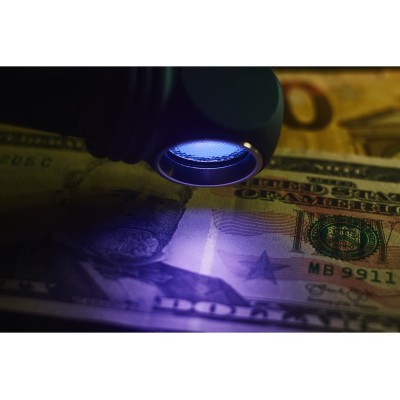 Фонарь Armytek Wizard C2 WUV Magnet USB Белый Фонарь Armytek Wizard C2 WUV Magnet USB Белый